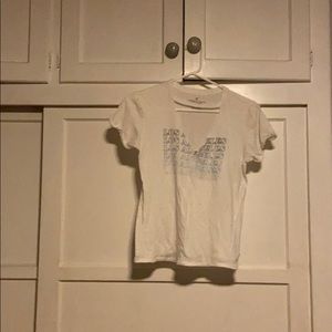 American eagle Los Angeles v neck